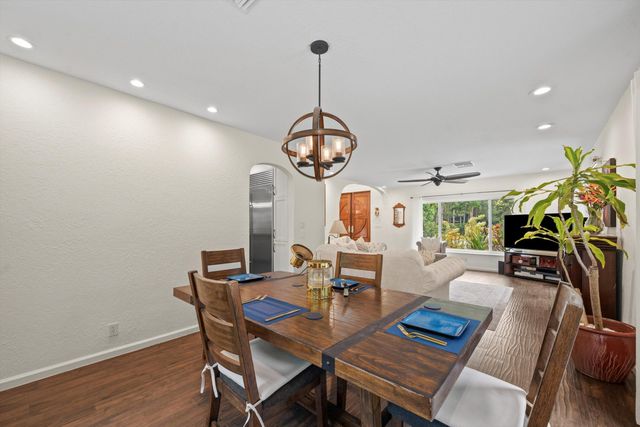 92 SQUIRE Drive, Wellington, FL 33414