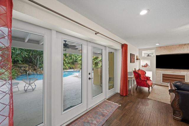 92 SQUIRE Drive, Wellington, FL 33414