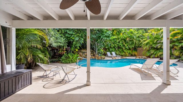 92 SQUIRE Drive, Wellington, FL 33414