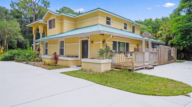 92 SQUIRE Drive, Wellington, FL 33414