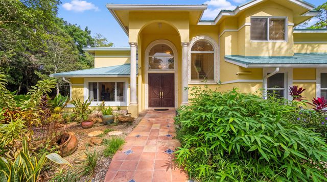 92 SQUIRE Drive, Wellington, FL 33414