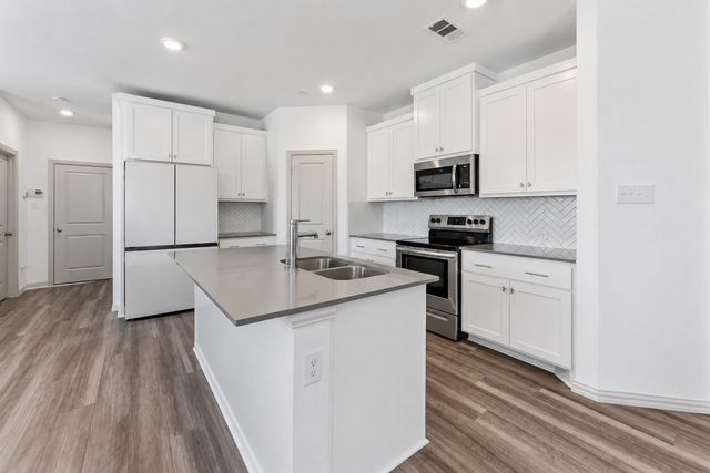 5103 Community Street, Haltom City, TX 76117