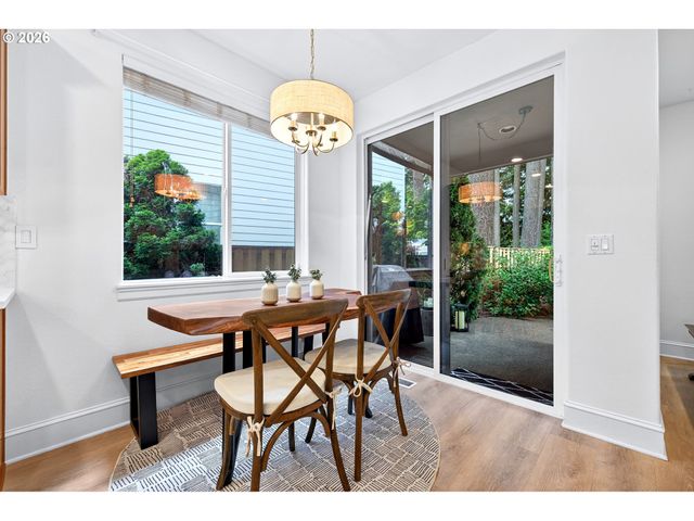 11058 Sw ONEIDA St, Tualatin, OR 97062