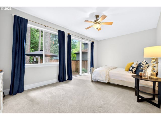 11058 Sw ONEIDA St, Tualatin, OR 97062