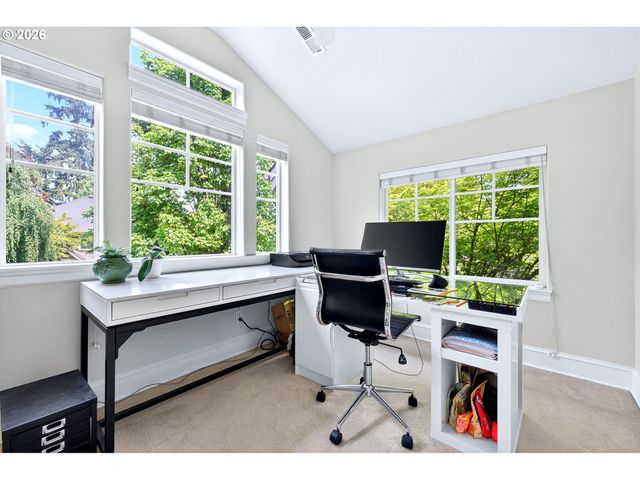 11058 Sw ONEIDA St, Tualatin, OR 97062