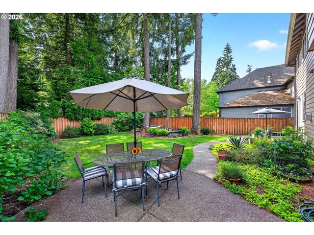 11058 Sw ONEIDA St, Tualatin, OR 97062