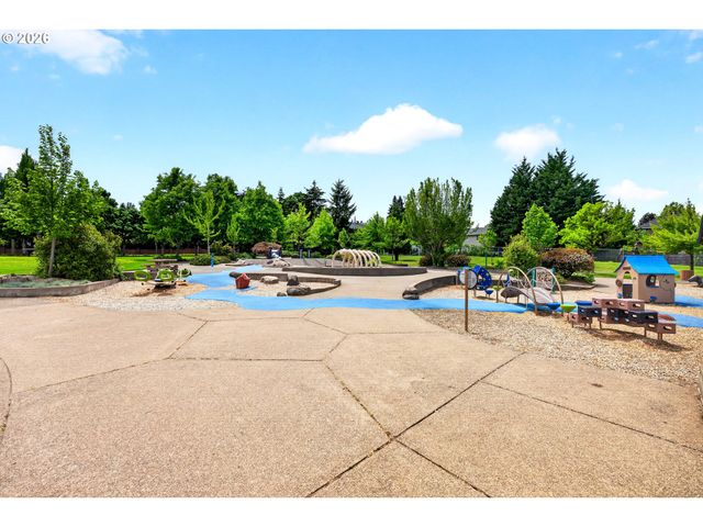11058 Sw ONEIDA St, Tualatin, OR 97062