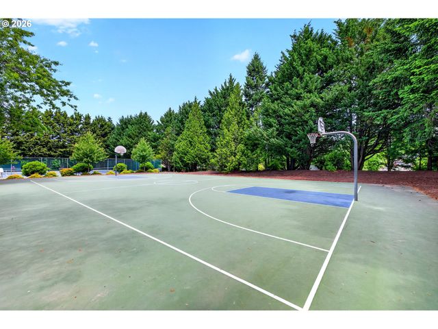 11058 Sw ONEIDA St, Tualatin, OR 97062