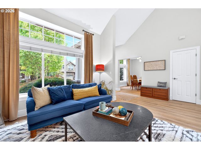 11058 Sw ONEIDA St, Tualatin, OR 97062