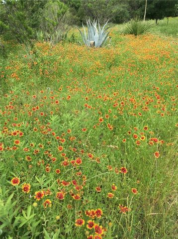 500 Owl Hollow RD, San Marcos, TX 78666