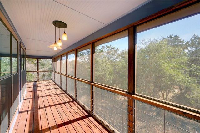 500 Owl Hollow RD, San Marcos, TX 78666