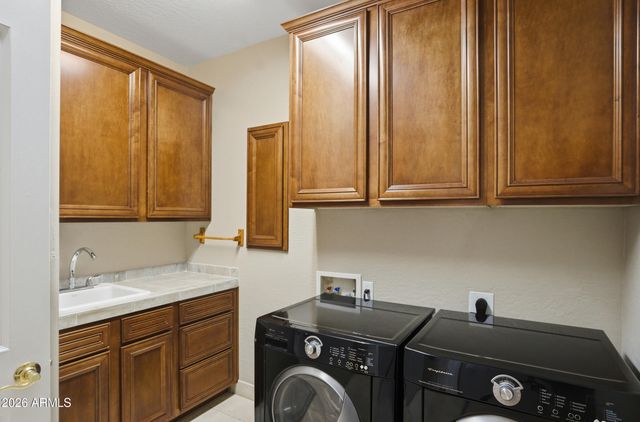 37170 N GRANITE CREEK Lane, Carefree, AZ 85377