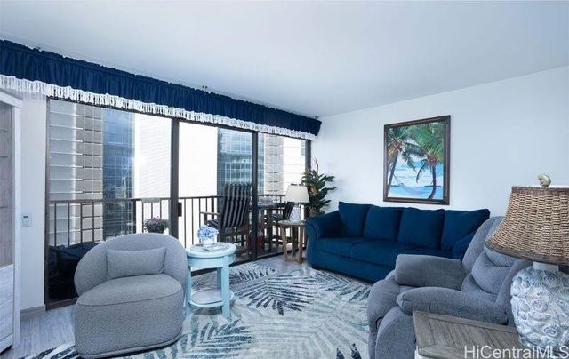 2140 Kuhio Avenue 1908, Honolulu, HI 96815