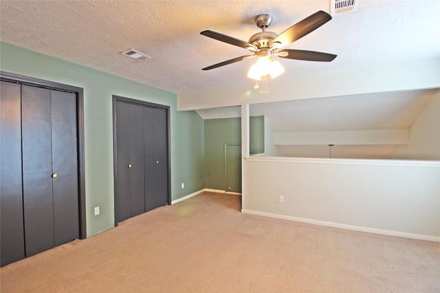 2041 Country Village Boulevard A, Humble, TX 77338