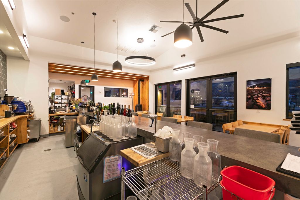 2413 S Higgins Avenue, Missoula, MT 59801 photo 14