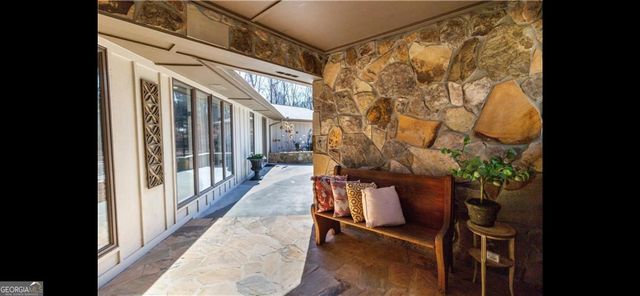 5734 Wills Wood Circle, Cumming, GA 30040