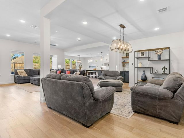 7128 Aves Street, Fort Worth, TX 76179