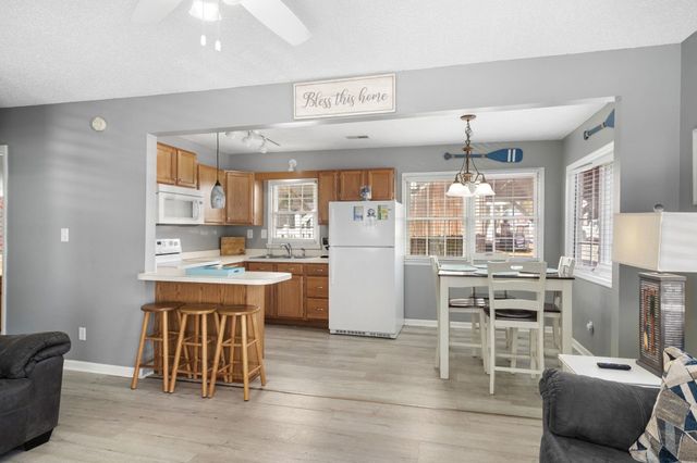 6001 - 1833 S Kings Hwy., Myrtle Beach, SC 29575