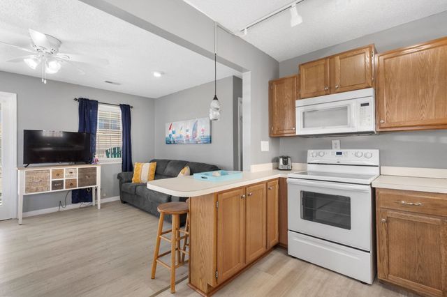 6001 - 1833 S Kings Hwy., Myrtle Beach, SC 29575