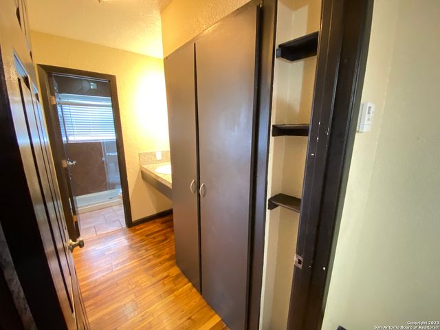 211 Natalen Ave Apt 205, San Antonio, TX 78209