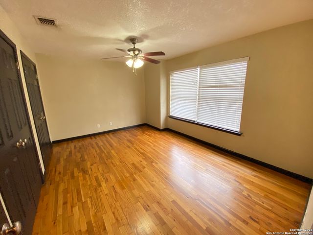 211 Natalen Ave Apt 205, San Antonio, TX 78209