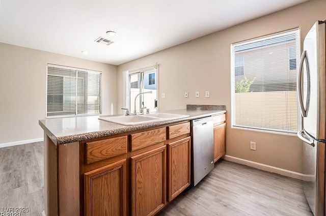 2082 Pillar Pointe Street, Las Vegas, NV 89115