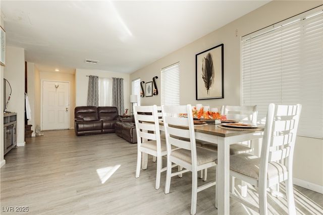 2082 Pillar Pointe Street, Las Vegas, NV 89115