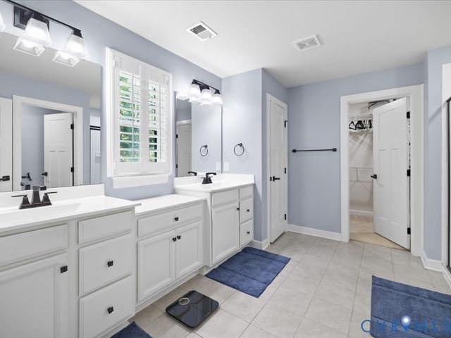 12320 Hepler Ridge Ct, Glen Allen, VA 23059
