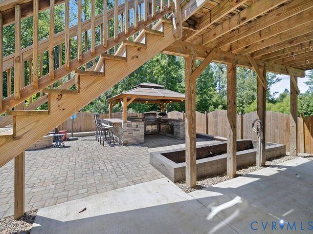 12320 Hepler Ridge Ct, Glen Allen, VA 23059