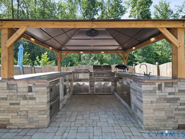12320 Hepler Ridge Ct, Glen Allen, VA 23059