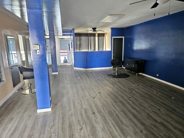 10924 S Western Avenue, Chicago, IL 60643