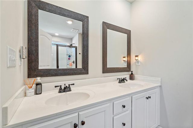 4740 Ridge Valley Drive, Gainesville, GA 30504