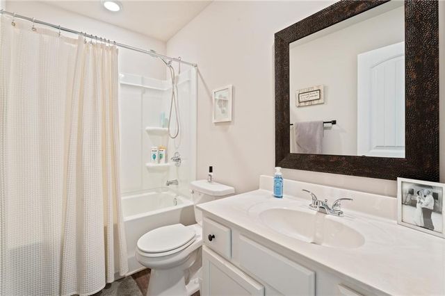 4740 Ridge Valley Drive, Gainesville, GA 30504