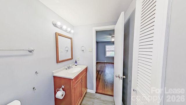 3418 Craig Avenue, Charlotte, NC 28211