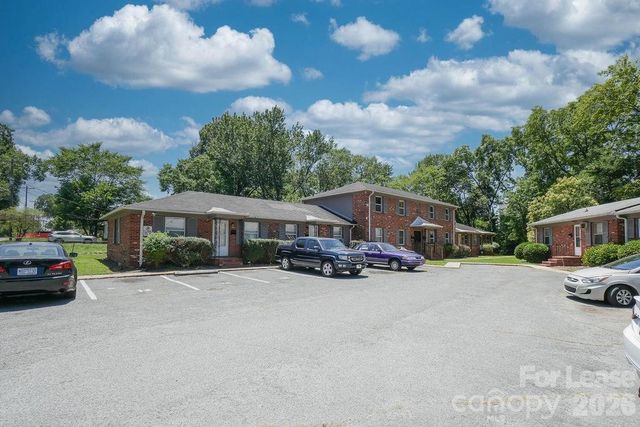 3418 Craig Avenue, Charlotte, NC 28211