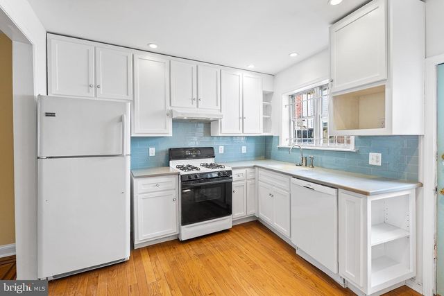 706 SALTER ST, Philadelphia, PA 19147