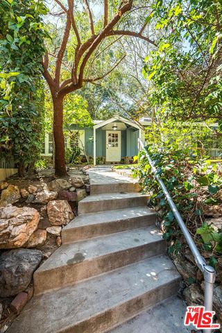 7431 Del Zuro, Los Angeles, CA 90046