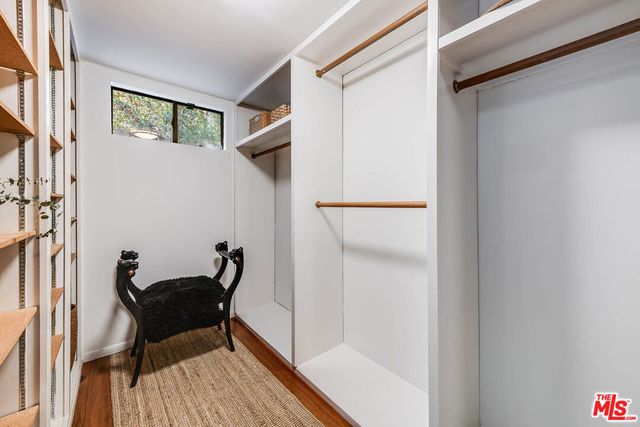 7431 Del Zuro, Los Angeles, CA 90046