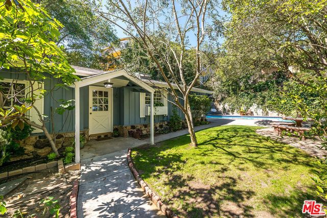 7431 Del Zuro, Los Angeles, CA 90046