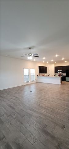 2380 Cameo Lane, Centerton, AR 72712