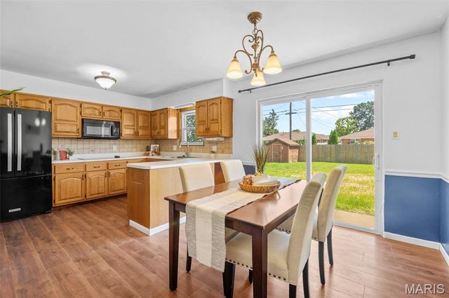 134 Ash Street, Wood River, IL 62095