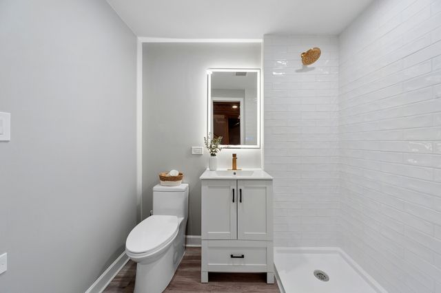 305 Hampton Road, Sugar Grove, IL 60554