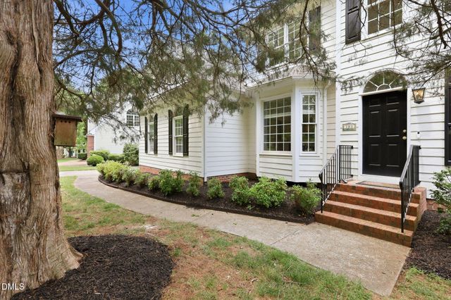 103 Sunset Creek Circle, Chapel Hill, NC 27516