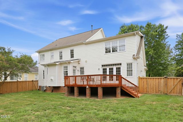 103 Sunset Creek Circle, Chapel Hill, NC 27516