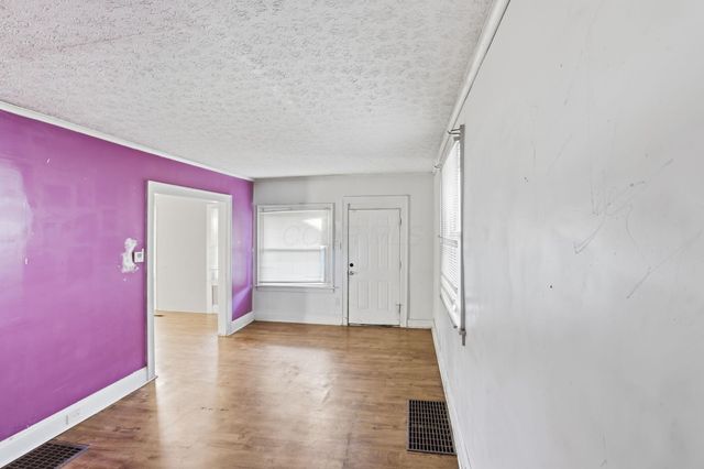 223 N Wayne Avenue, Columbus, OH 43204