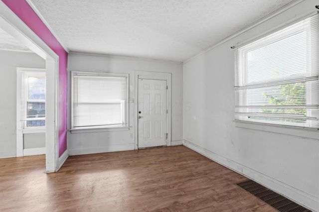 223 N Wayne Avenue, Columbus, OH 43204