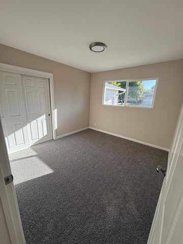 8349 Kiltie Way, Stockton, CA 95210