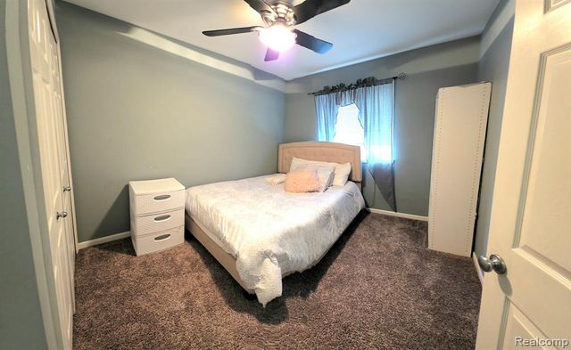 8366 Sherwood Drive, Grand Blanc, MI 48439