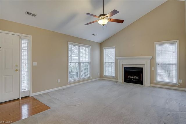 1005 Kings Meadow Drive, Winston-salem, NC 27127