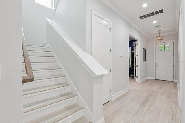 714 S LOIS AVENUE, Tampa, FL 33609